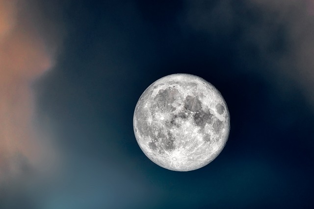 A Journey To The Moon: An In-Depth Exploration, Phases And Effects A Journey To The Moon: An In-Depth Exploration, Phases And Effects